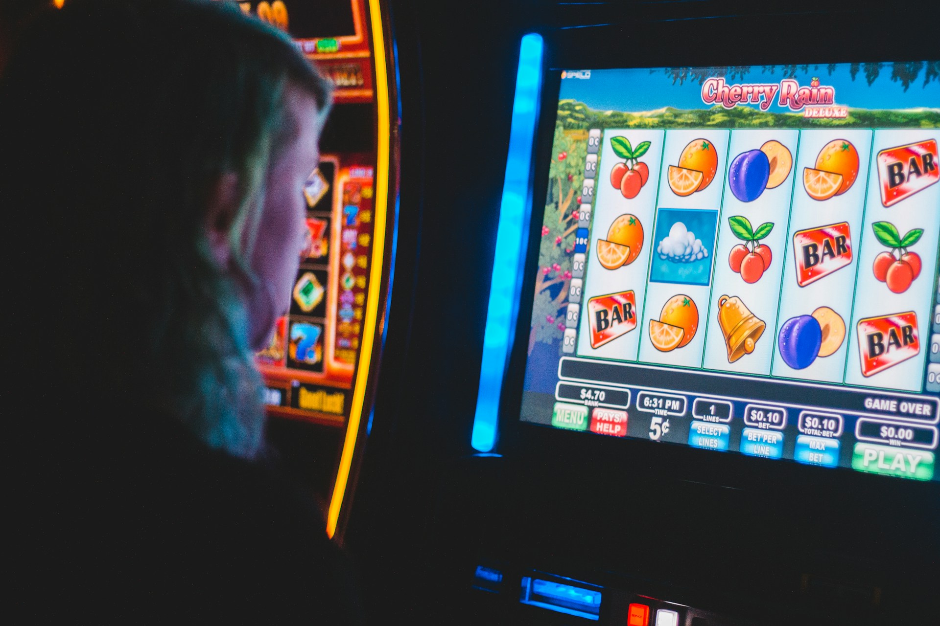 Geld inzetten op meerdere lijnen bij slots? Dit moet je weten